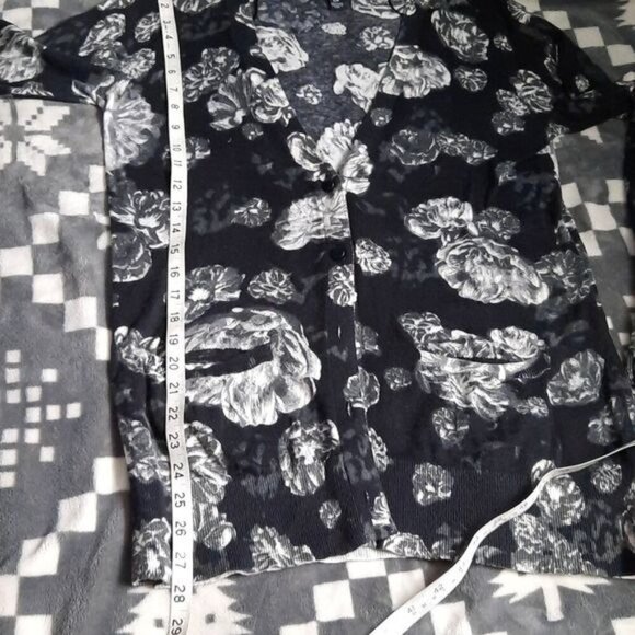 Prabal Gurung Meet The Parents Black White Grey Floral Print Cardigan Size S/P - Picture 7 of 7